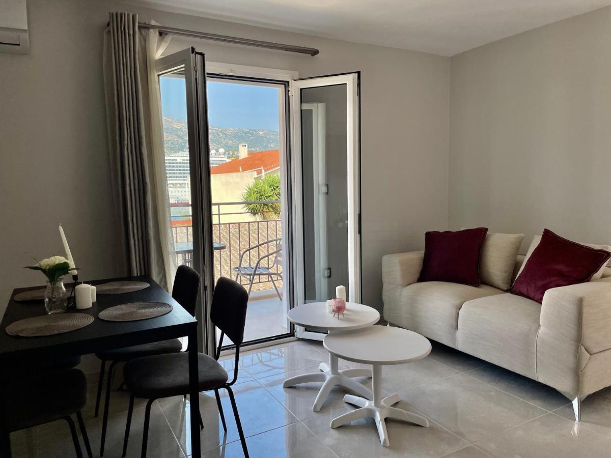 Arian Apartments Аргостолион Екстериор снимка