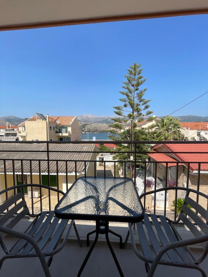 Arian Apartments Аргостолион Екстериор снимка