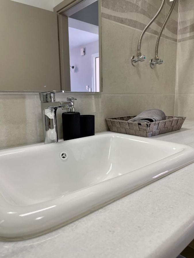 Arian Apartments Аргостолион Екстериор снимка