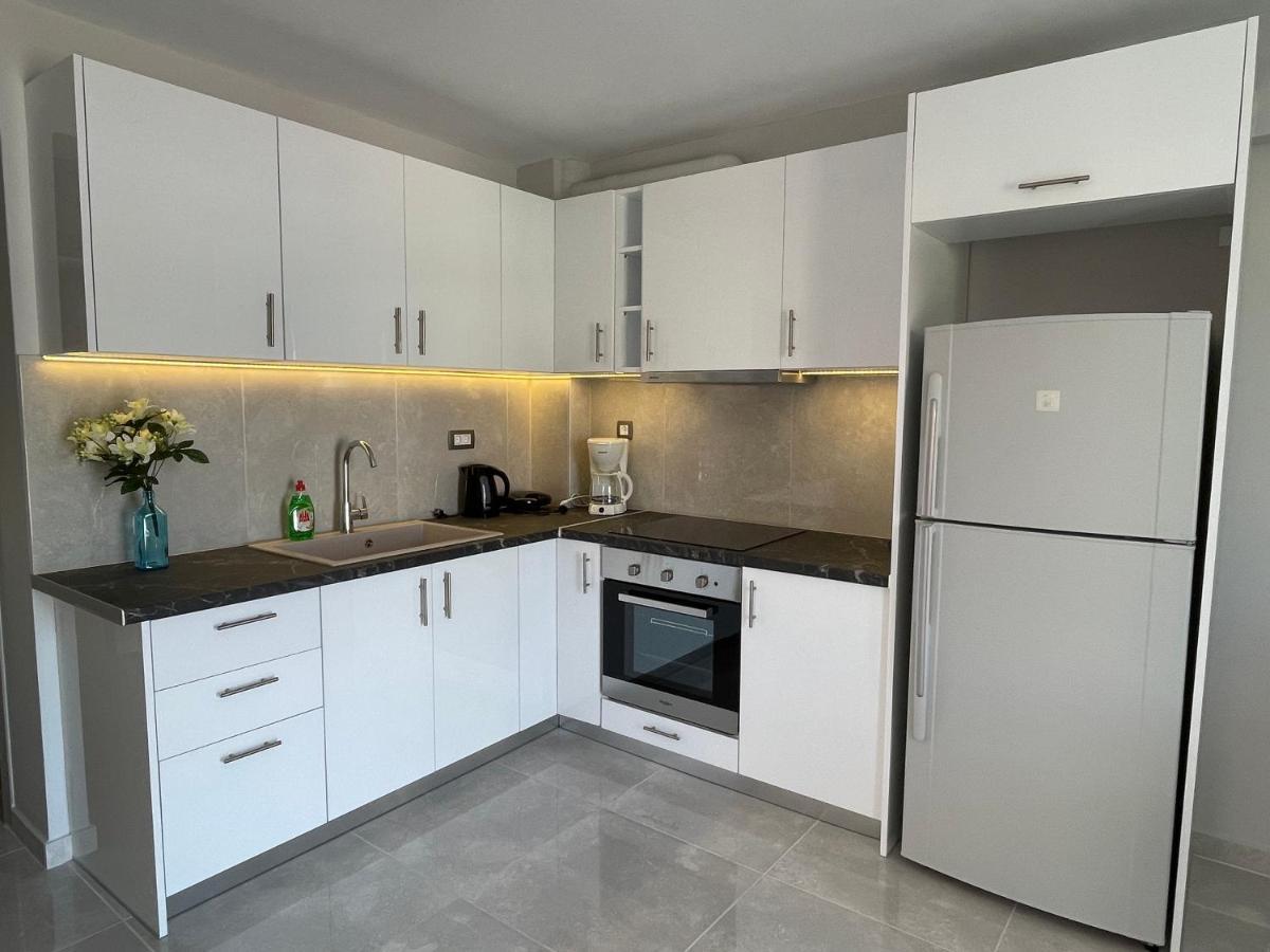 Arian Apartments Аргостолион Екстериор снимка
