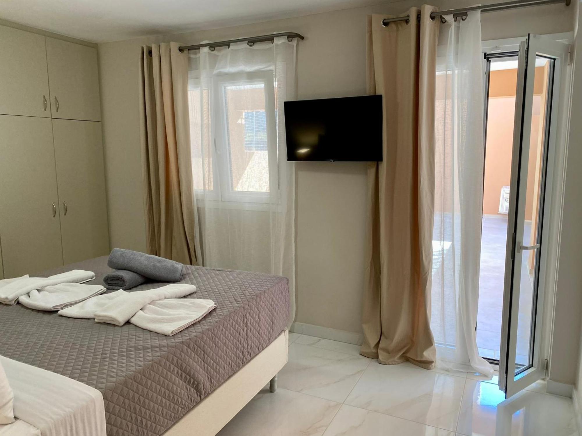 Arian Apartments Аргостолион Екстериор снимка